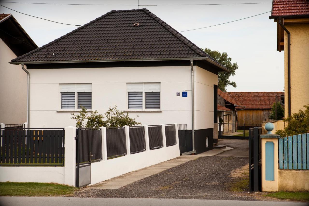 Ferienwohnung Apartman Kuca 150 Mala Subotica Exterior foto